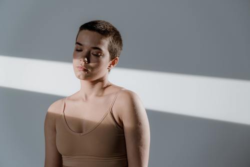 Hur är det att ha stora bröst och fibromyalgi?